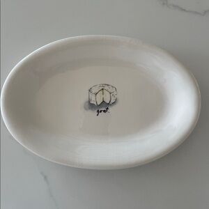 NWOT Rae Dunn cheese dish